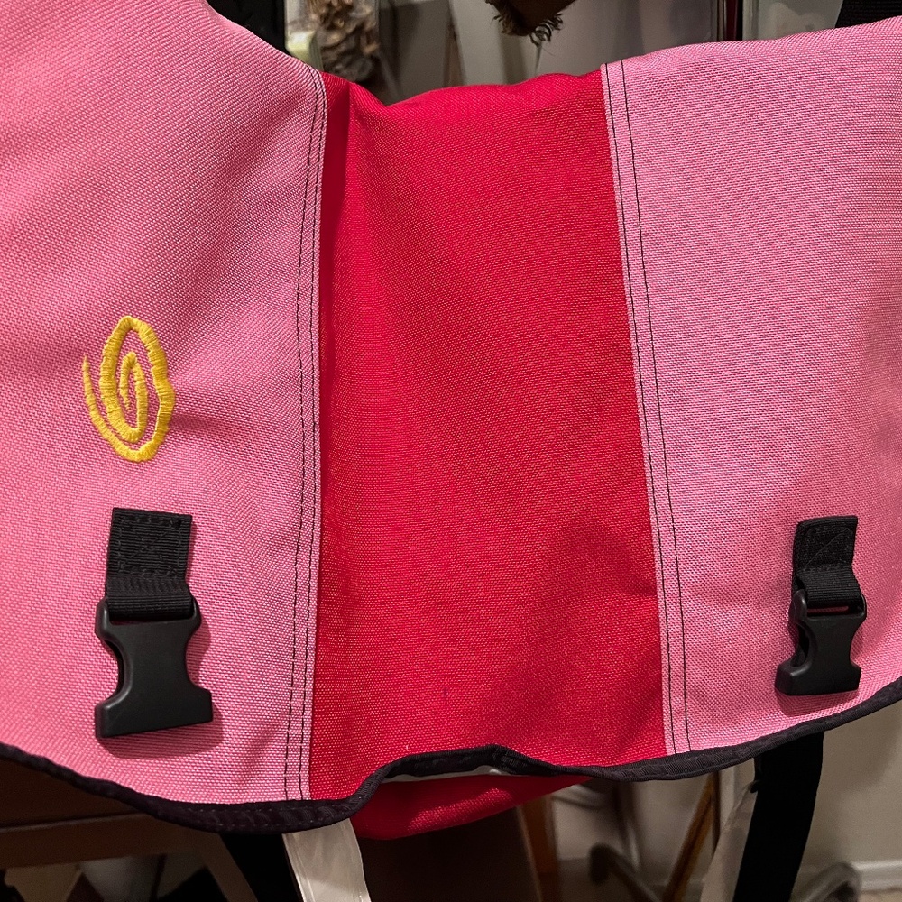 Timbuk2 messenger bag